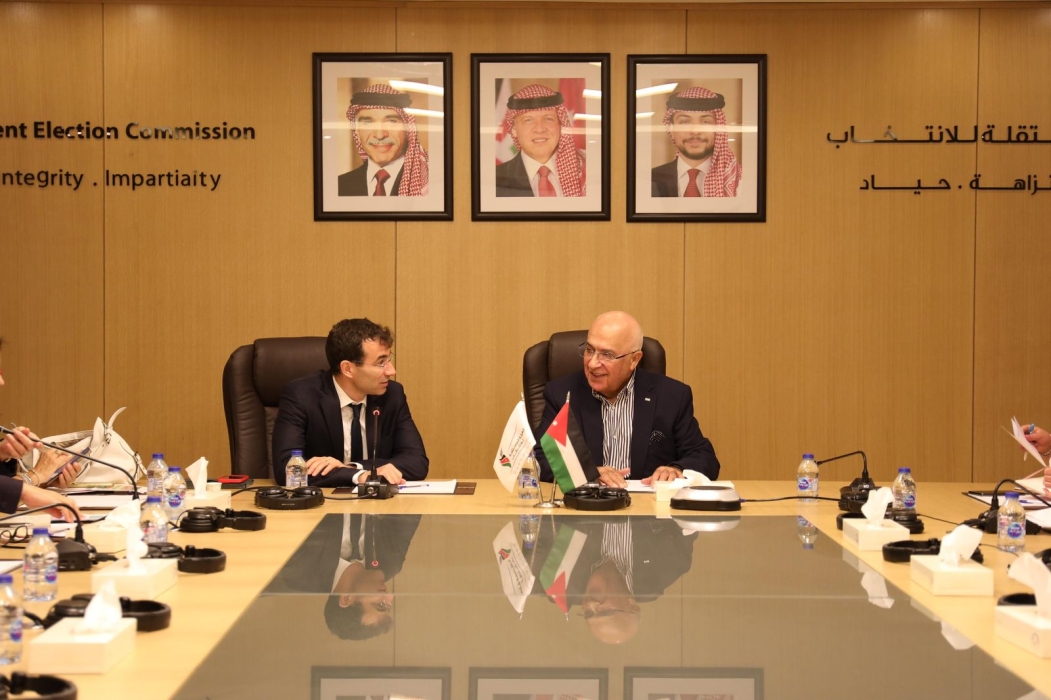 المعايطة يستقبل بعثة الاتحاد الأوروبي لمراقبة الانتخابات النيابية