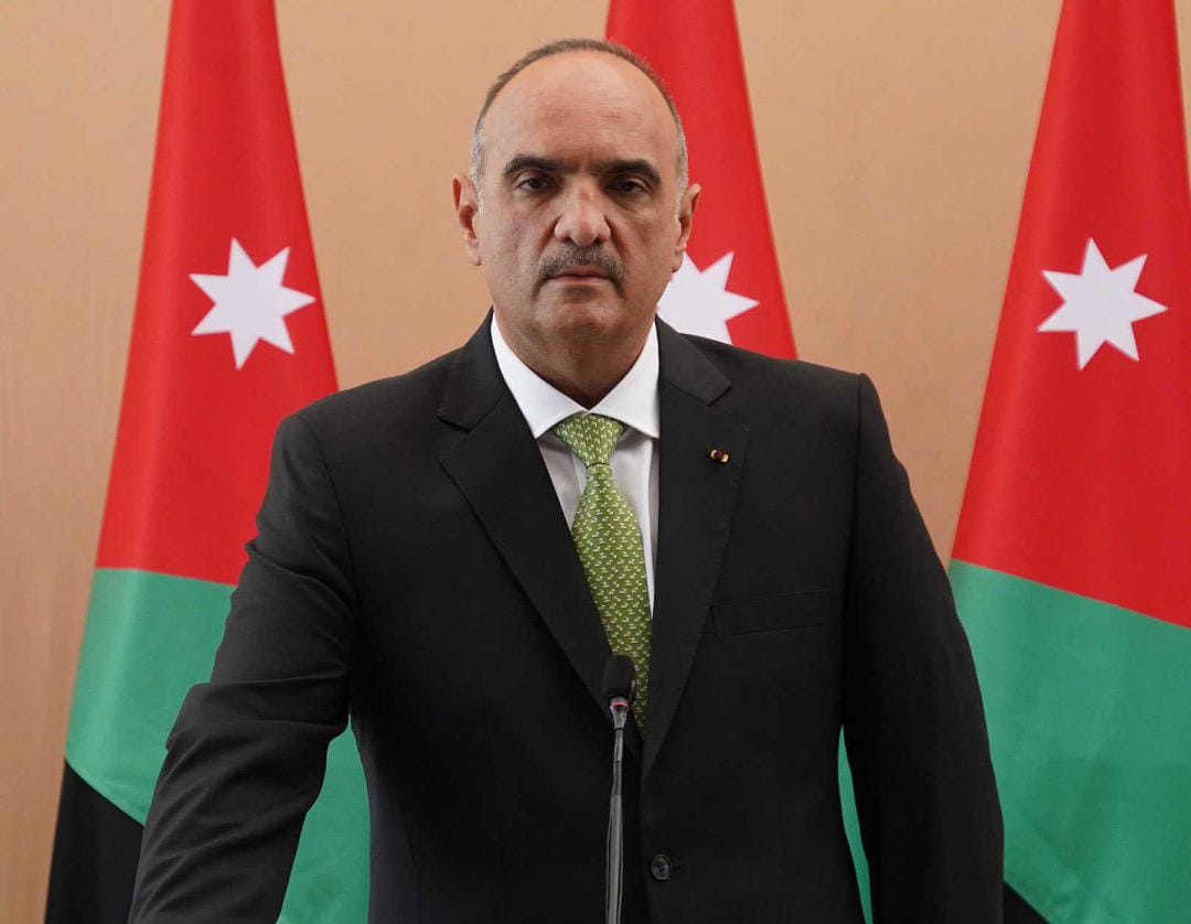 الخصاونه يهنئ ولي العهد الأمير الحسين بمناسبة قدوم مولدته الأميرة إيمان