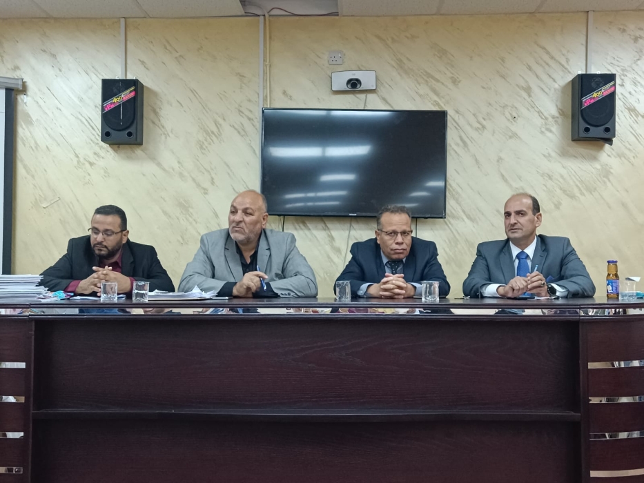 مدير تربية لواء بصيرا يترأس إجتماع مديري ومديرات مدارس اللواء...صور