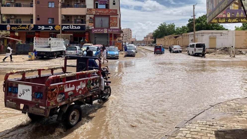 مصرع 17 شخصا بسبب أمطار غزيرة فى شمال شرق السودان