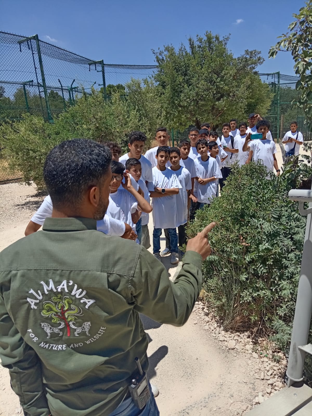 معسكر مسارات سياحية” في مركز شباب جبة.