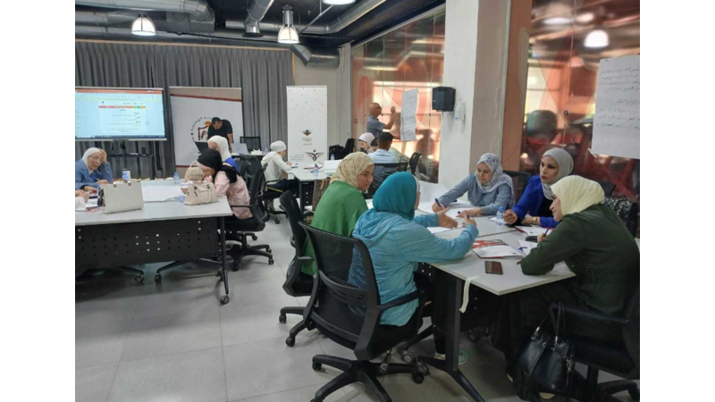 انطلاق دورة المهارات الحركية لمعلمي التربية الرياضية