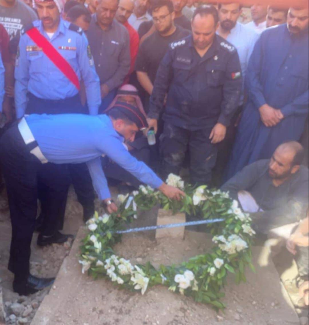 تشييع جثمان النقيب يزيد سليمان الخوالده