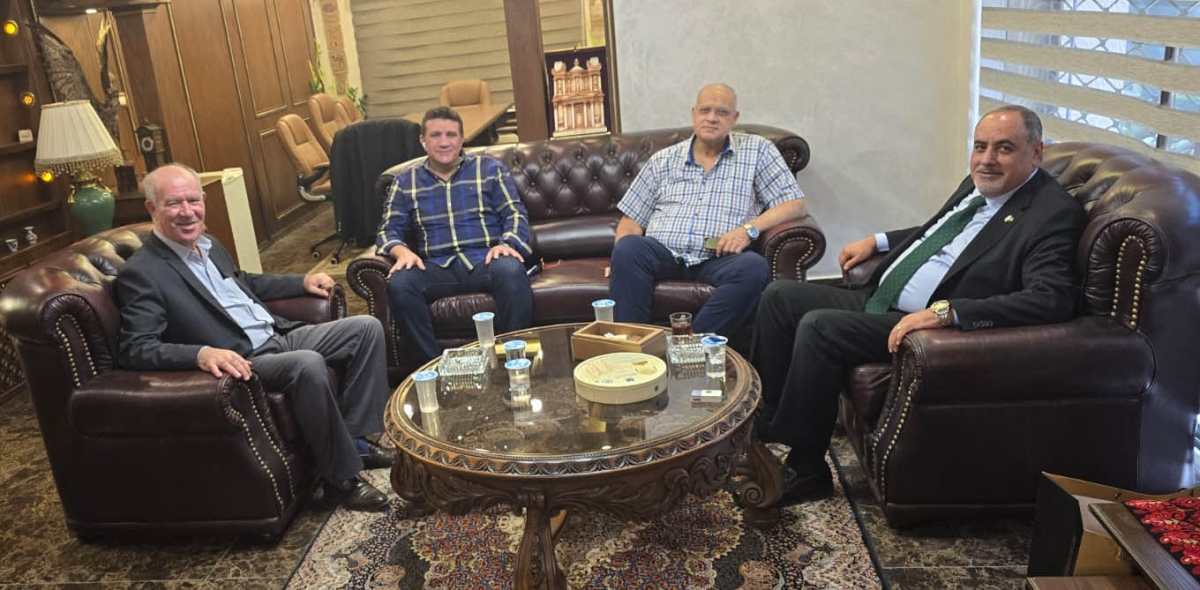 وفد نقابي مصري يزور اتحاد العمال ويطلع على تجربته