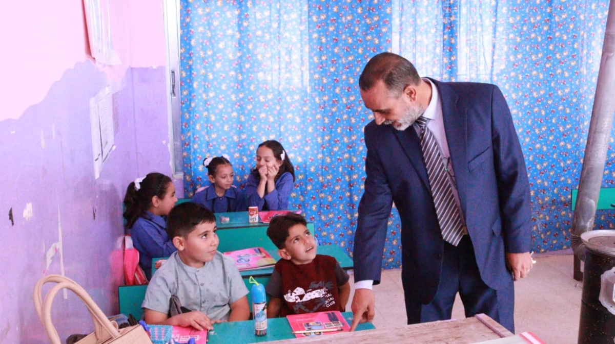 الشقيرات يتفقد مدارس بمناسبة العام الجديد