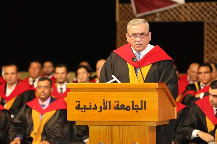 رئيس الجامعة الأردنية: الحيرة في مواجهة المستقبل مفتاحٌ لنجاح الأذكياء