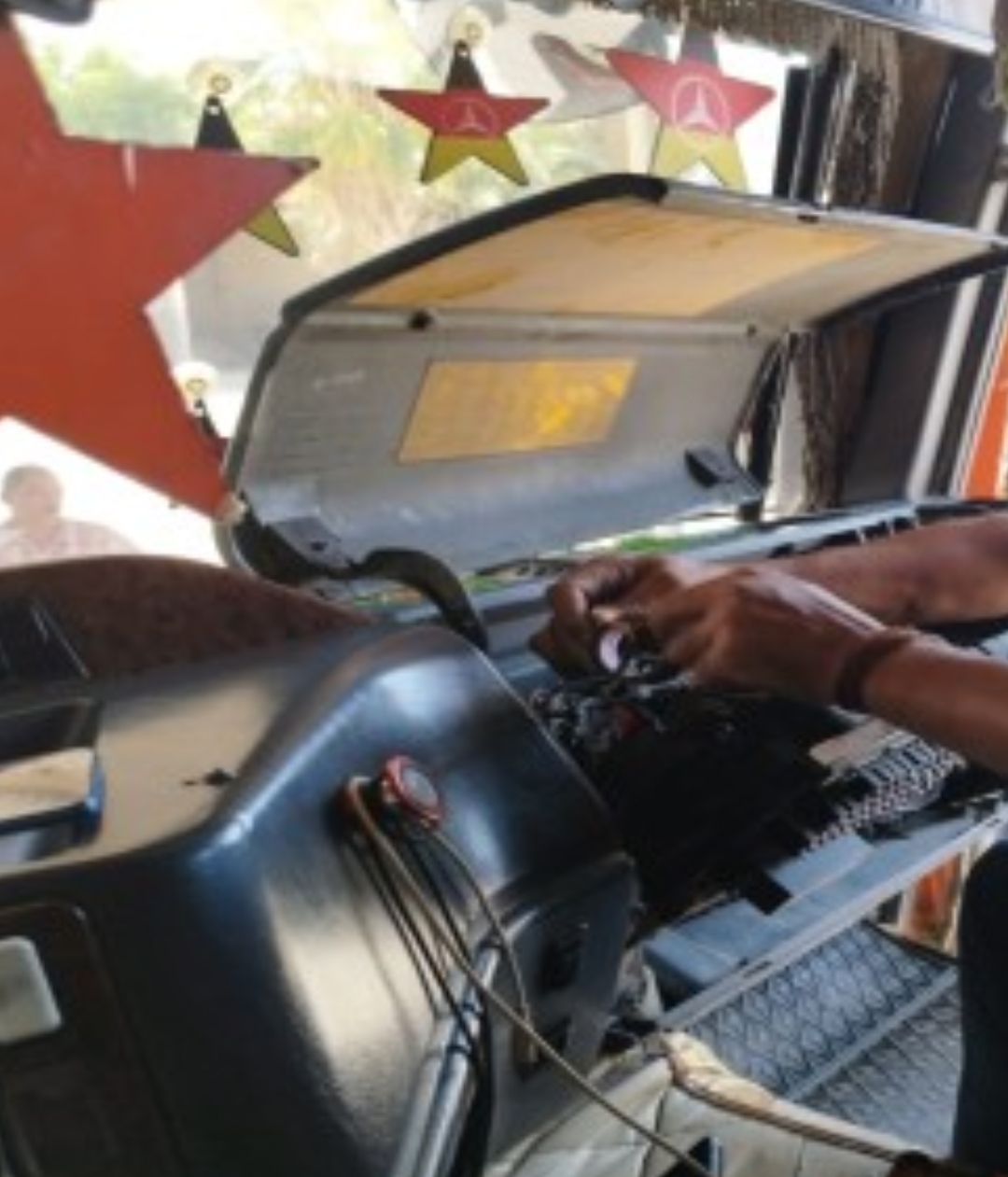 البدء بتتبع الصهاريج الناقلة للمياه العادمة في الأغوار والبحر الميت