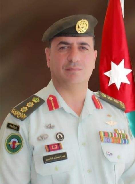 المستشفى الميداني الأردني في غزة يوزع مساعدات غذائية على أهالي خان يونس