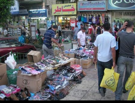 أبو قاعود : حملة في الزرقاء لإزالة الاعتداءات على الأرصفة