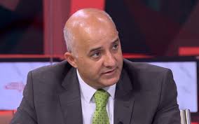 دراسة جدوى لإنشاء جسر بطول 15 كيلومترًا في عمان لمواجهة الأزمات المرورية