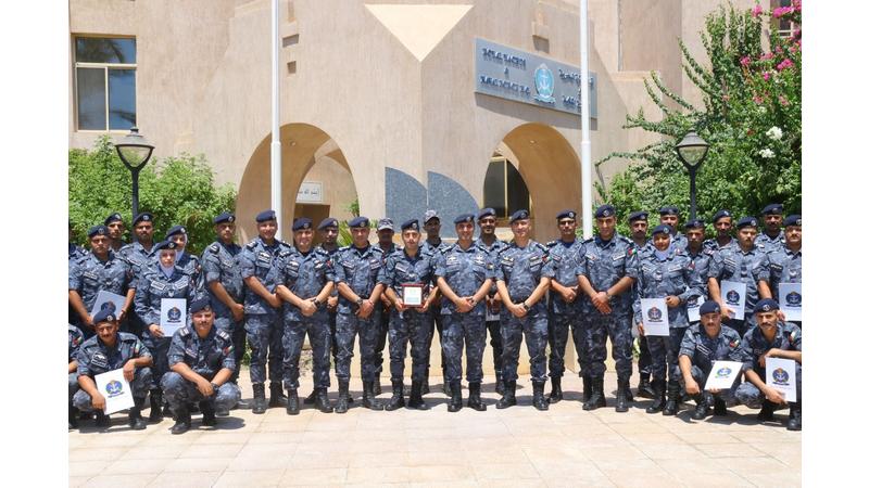 تخريج دورة قادة الزوارق المتوسطة في قيادة القوة البحرية والزوارق الملكية