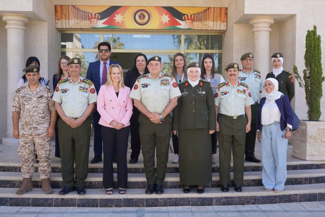 وفد من مكتب الأمم المتحدة لخدمات المشاريع يزور مديرية الخدمات الطبية الملكية...صور