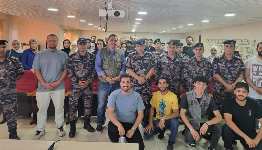 بدء دورة الدفاع المدني التأسيسية لتعزيز جاهزية الشباب بالزرقاء