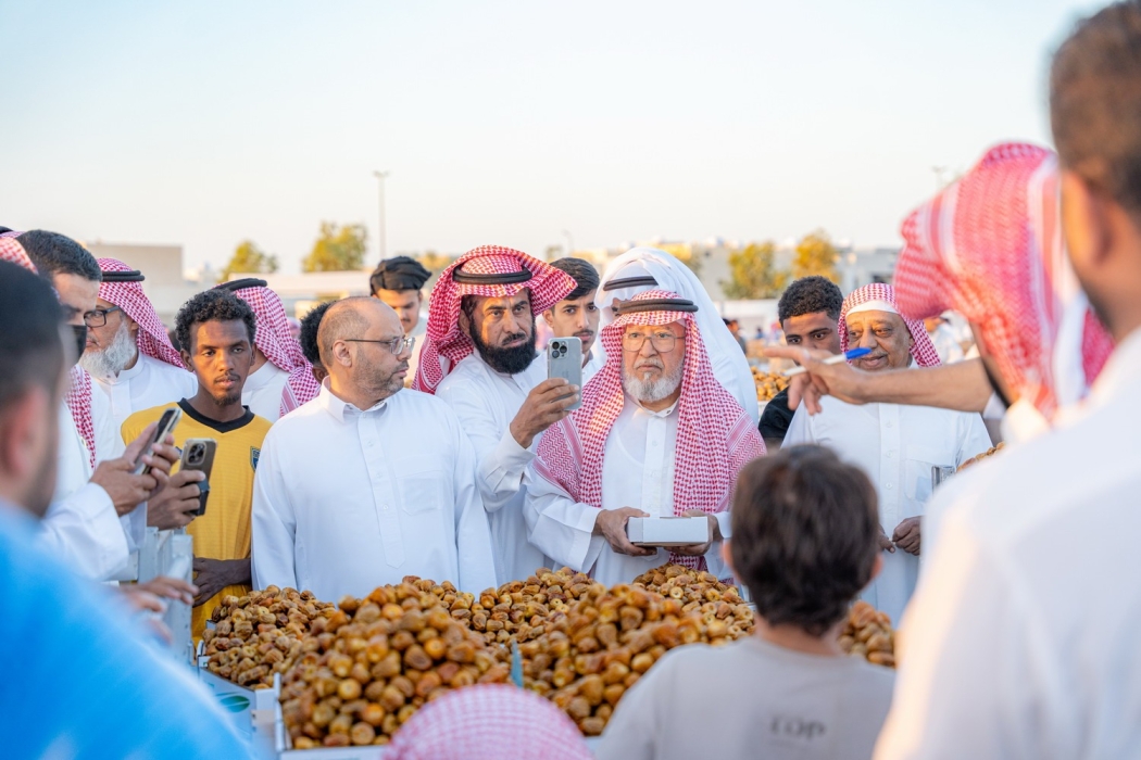 63 صنفًا من التمور تُعرض يوميًا في موسم عنيزة الدولي للتمور