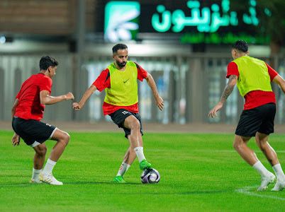 الدوري السعودي..القادسية يختتم تحضيراته لمواجهة الفتح