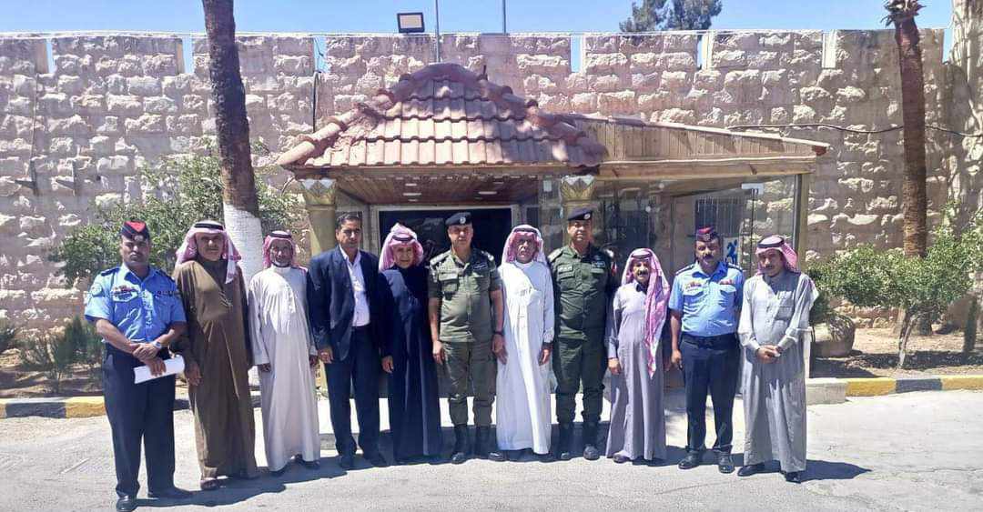 العقيد الرعود يلتقي عدداً من متقاعدين البادية الوسطى بالجيزة