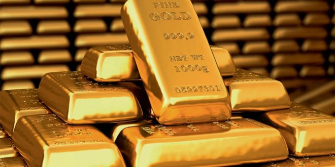 Gold prices rise slightly