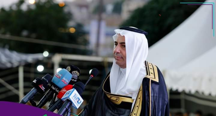 الإجتماع الأكبر في عمان بحضور آلاف الاشخاص يشاركون مرشح قائمة الاتحاد الوطني الشيخ أيمن البدادوة بإفتتاح مقره الانتخابي