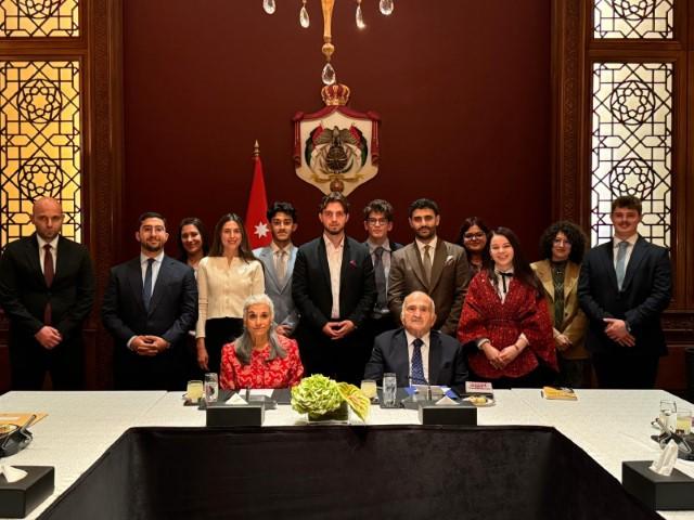 تنشيط السياحة تستضيف وفداً طلابيا من المملكة المتحدة  صور