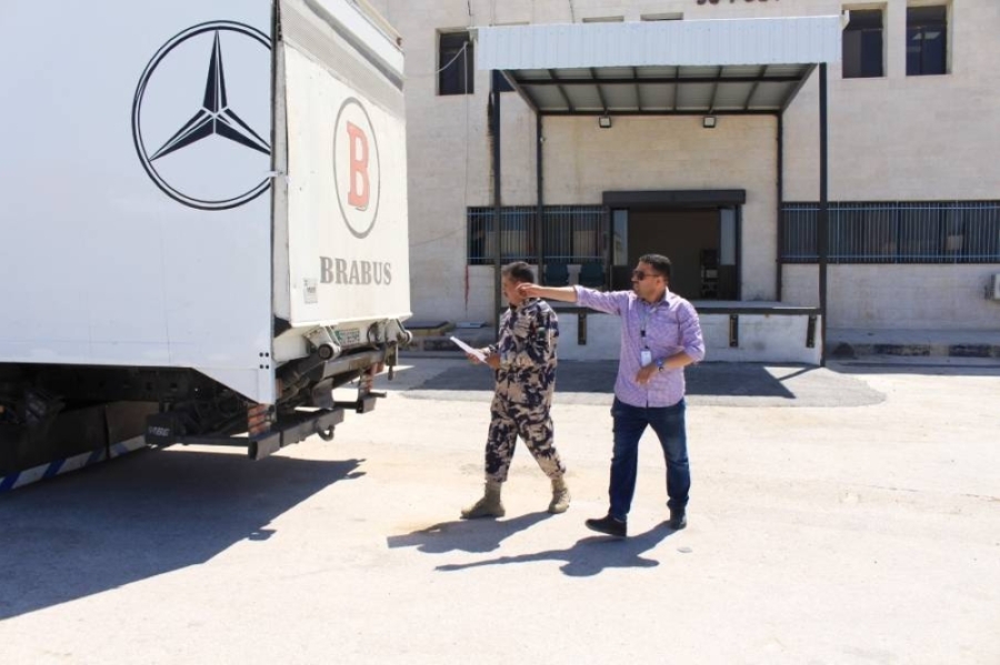 نقل مركز جمرك التجارة الالكترونية لمبنى البريد الأردني خطوة نحو الأمام