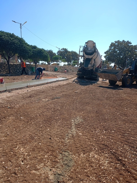 بلدية الوسطية تُغلق حديقة كفر أسد