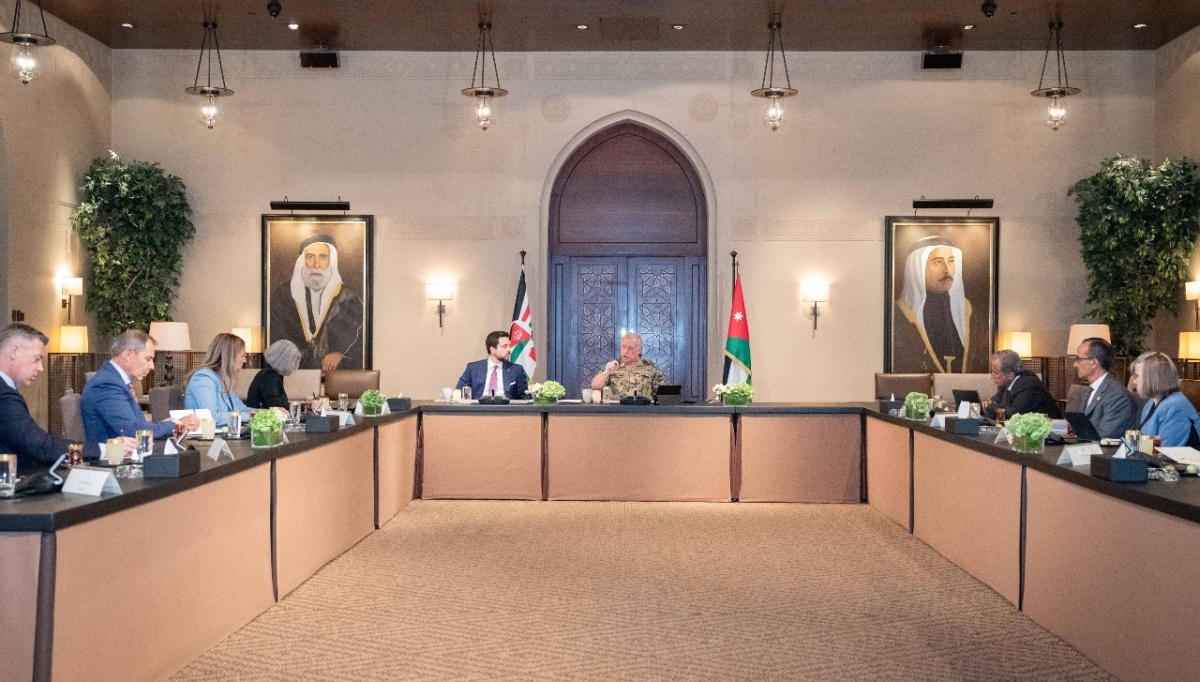 الملك يحذر من خطورة الأوضاع في الضفة الغربية ويدعو لوقف فوري لإطلاق النار في غزة