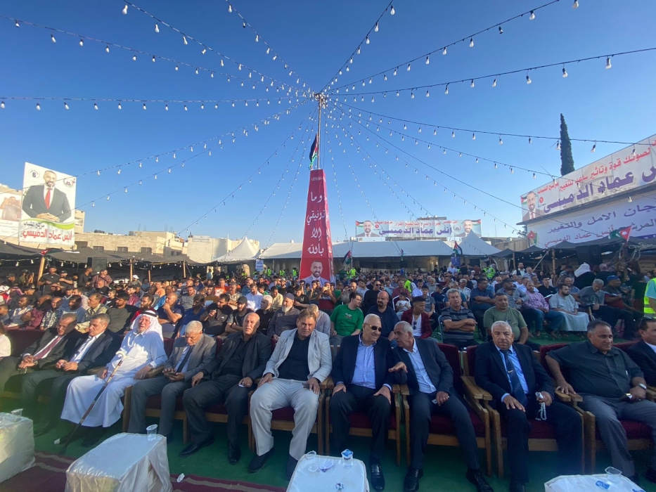 الميثاق الوطني يفتتح مقر مرشحة عن القائمة المحلية الدميسي في الزرقاء ...صور