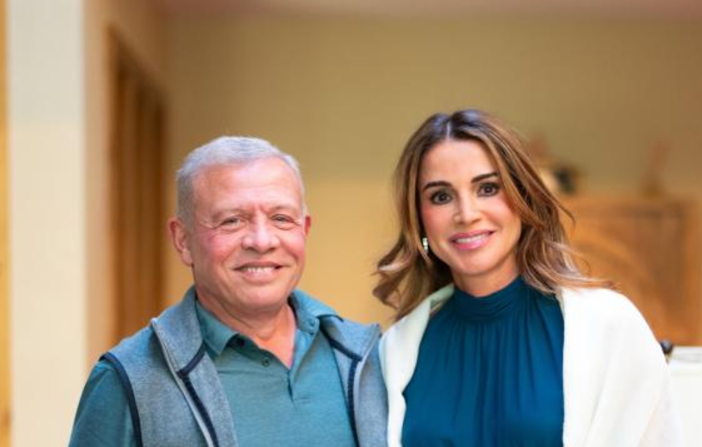 الديوان الملكي يهنئ الملكة بعيد ميلادها