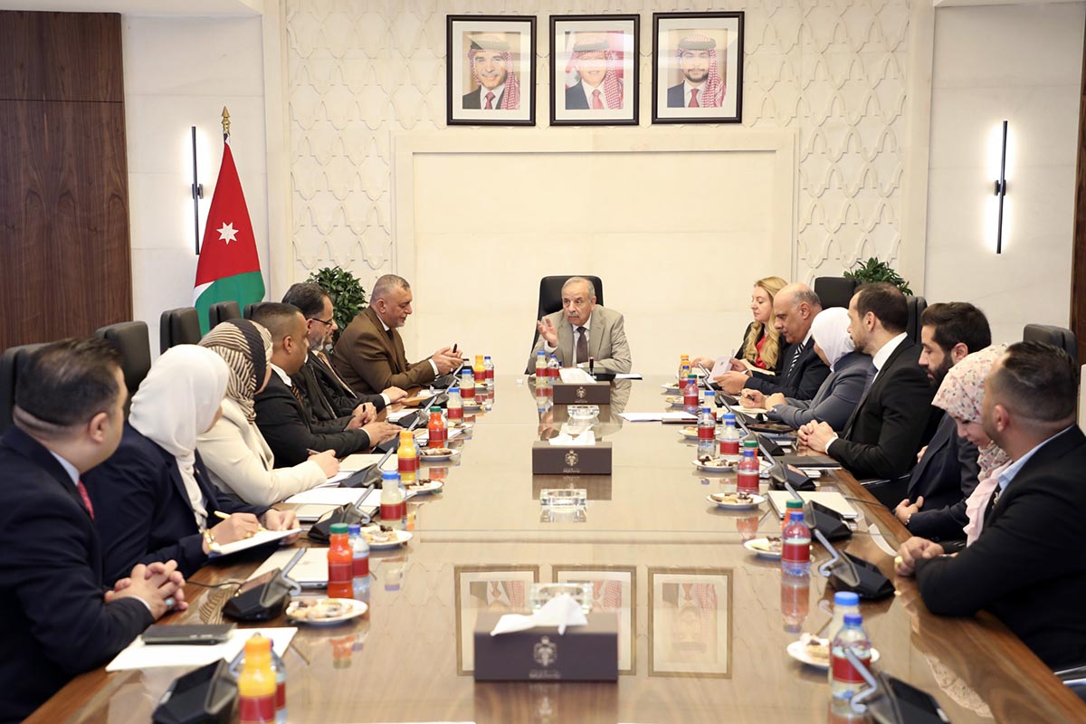 Jordan#44; Iraq Explore Cooperation in Public Sector Reform