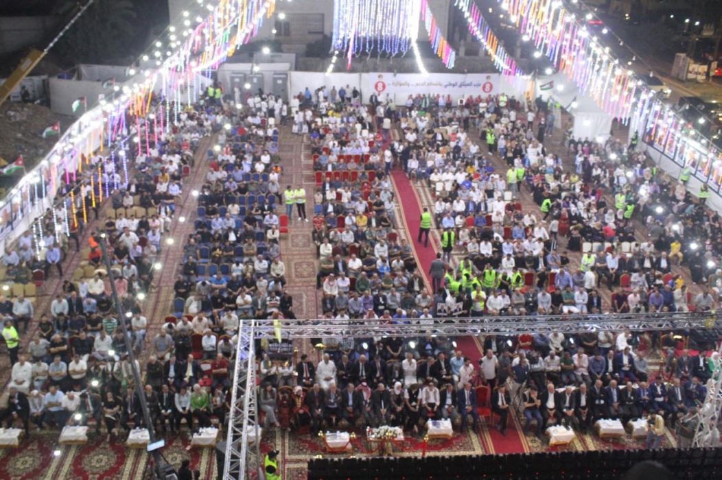 الميثاق الوطني يدشن مهرجاناً انتخابياً حاشدًا في إربد للمرشح الدكتور محمد جرادات...صور