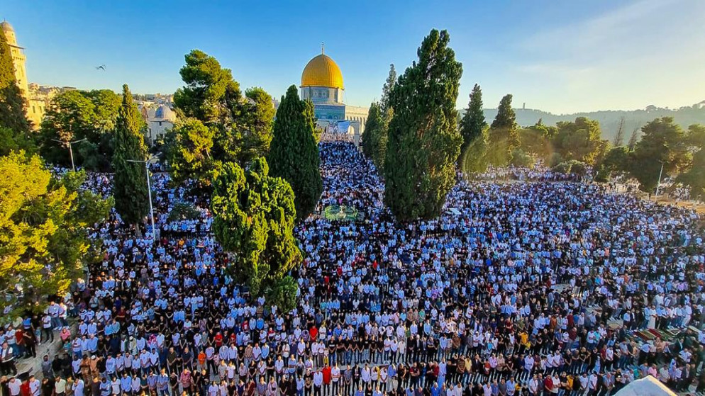 50k perform Friday prayer at AlAqsa Mosque