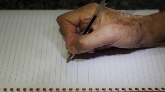 دائرة الإحصاءات: أعلى نسبة للأمية في الأردن بالفئة العمرية 65 سنة فأكثر