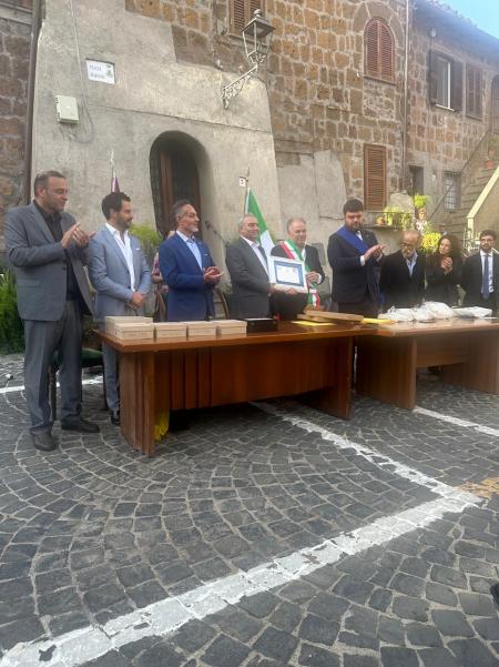 اتفاقية توأمة بين البترا وبلدية باربارانو رومانو الإيطالية