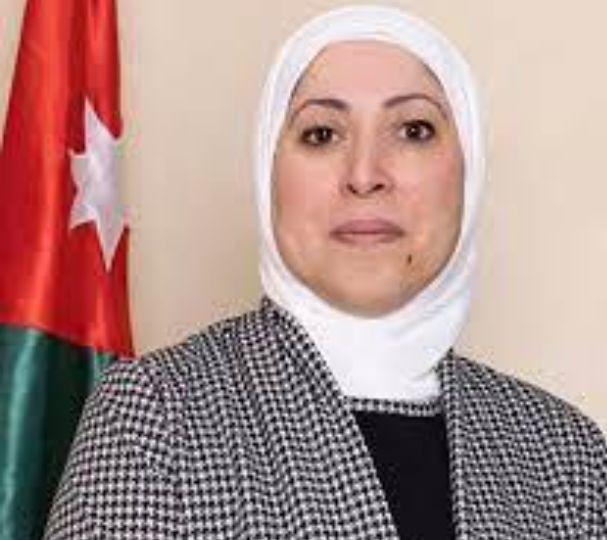 التهتموني تبحث والسفير البحريني التعاون في مجال النقل