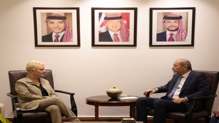 وزير الخارجية يبحث أزمة اللجوء السوري مع المديرة التنفيذية لبرنامج الأغذية العالمي