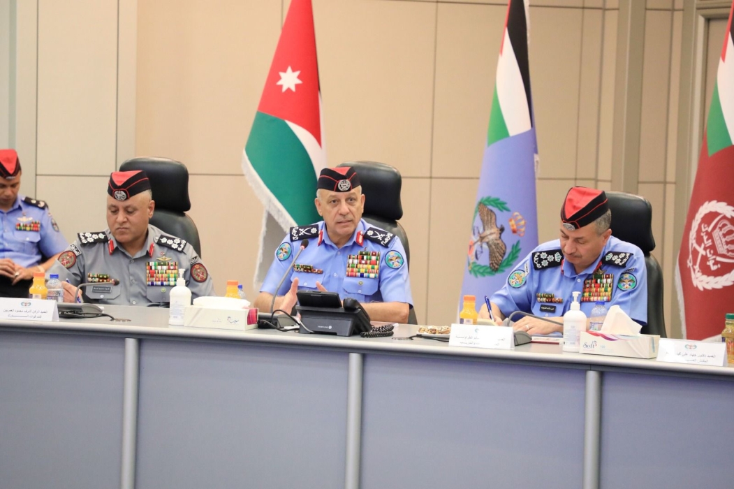 مدير الأمن العام يطّلع على الاستعدادات الأمنية والإنسانية لتأمين الانتخابات النيابية