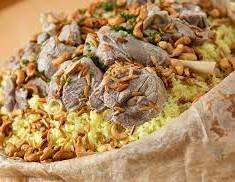 المنسف الأردني: طبق تقليدي يعكس أصالة الثقافة الأردنية