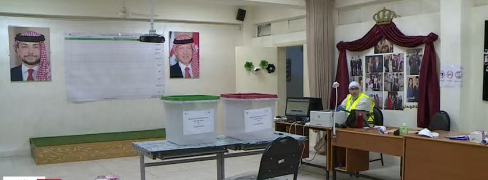 عاجل ..بدء الاقتراع لاختيار أعضاء مجلس النواب العشرين