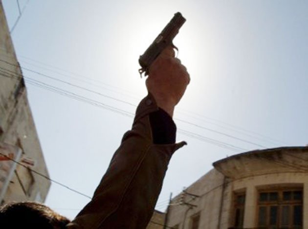 عاجل ... 3 إصابات بعيارات نارية بمقر انتخابي في معان