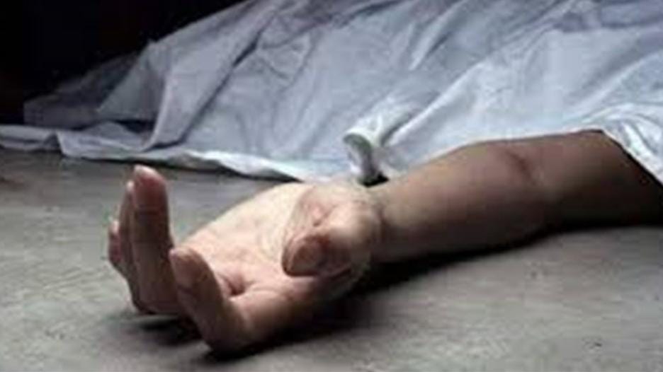 شخص يقتل والده ويدفن جثّته لإخفاء الجريمة في لواء الرويشد