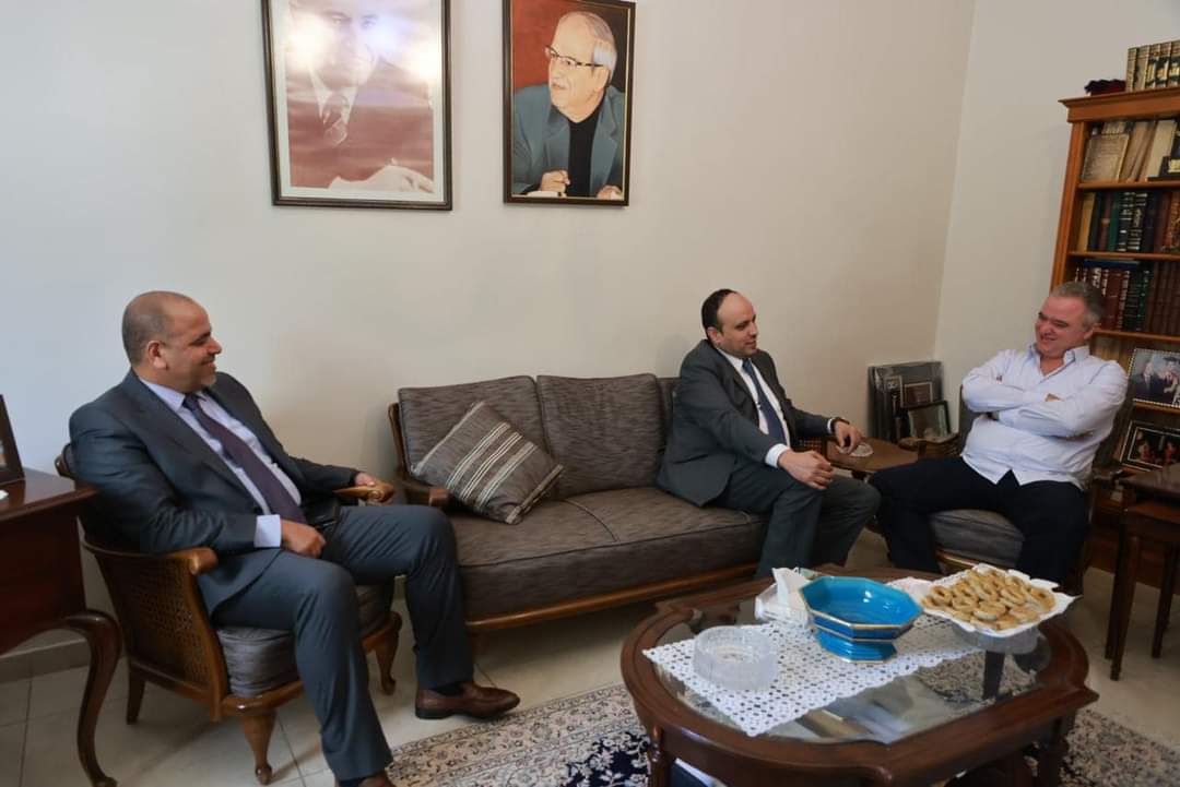 وزير الشباب الشديفات  يلتقي وزير الشباب الأسبق