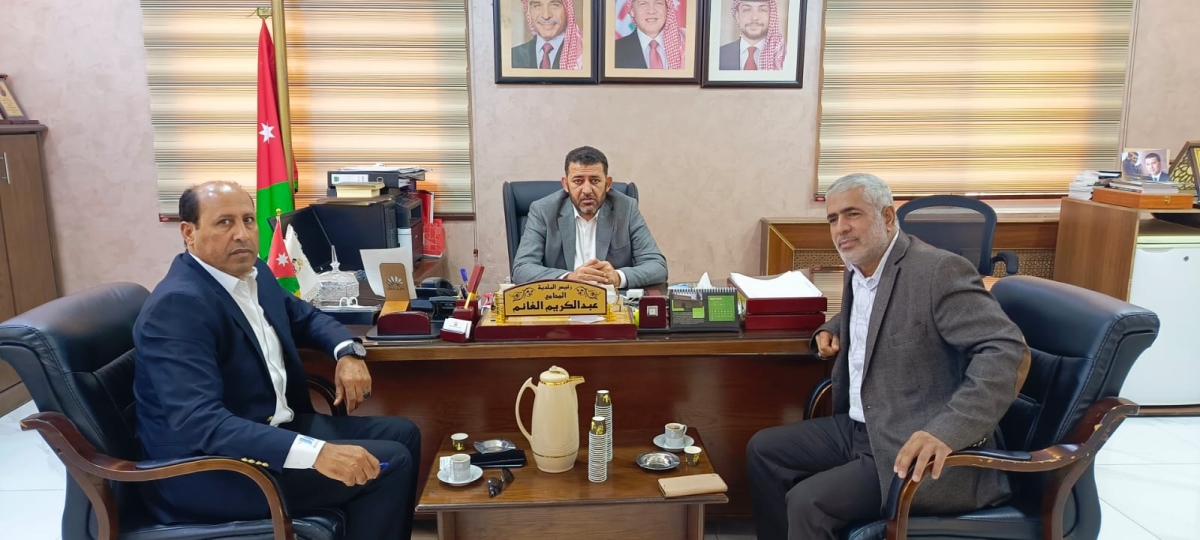 رئيس بلدية حسبان الجديدة المحامي عبد الكريم الغانم العجارمة لنيروز  يستعرض إنجازات البلدية...صور