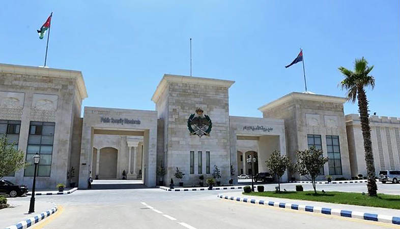 الأمن العام يوضح تفاصيل التعامل مع التجمع الاحتجاجي في البترا