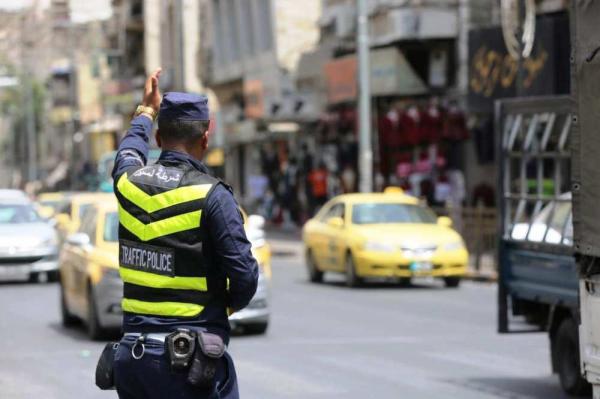 إدارة السير: مخالفة وحجز مركبات ظهرت بـ فيديو.. وواتساب على رقم 0770999030