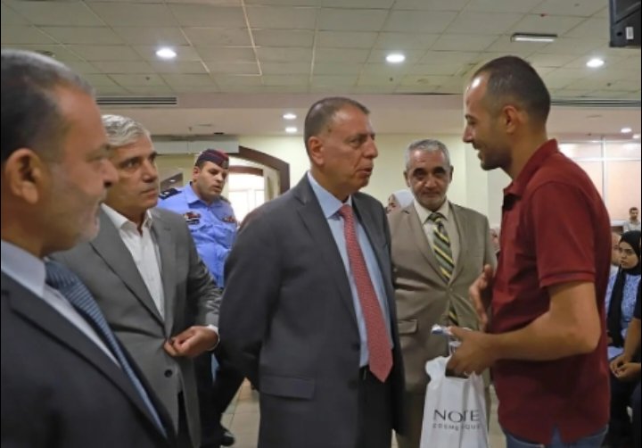 الفراية بزيارة مفاجئة لمكتب أحوال وجوزات العاصمة