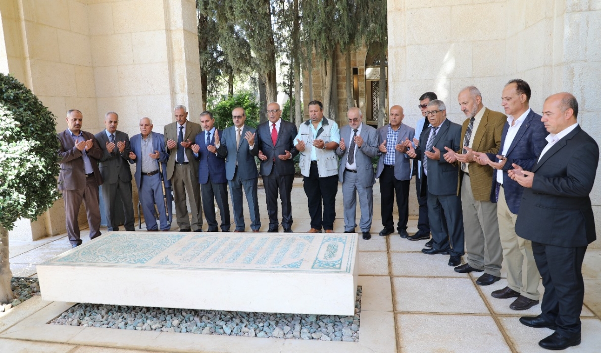 جمعية رابطة عشيرة البدور في المملكة الأردنية الهاشمية تزور التراث الملكي الهاشمي....صور