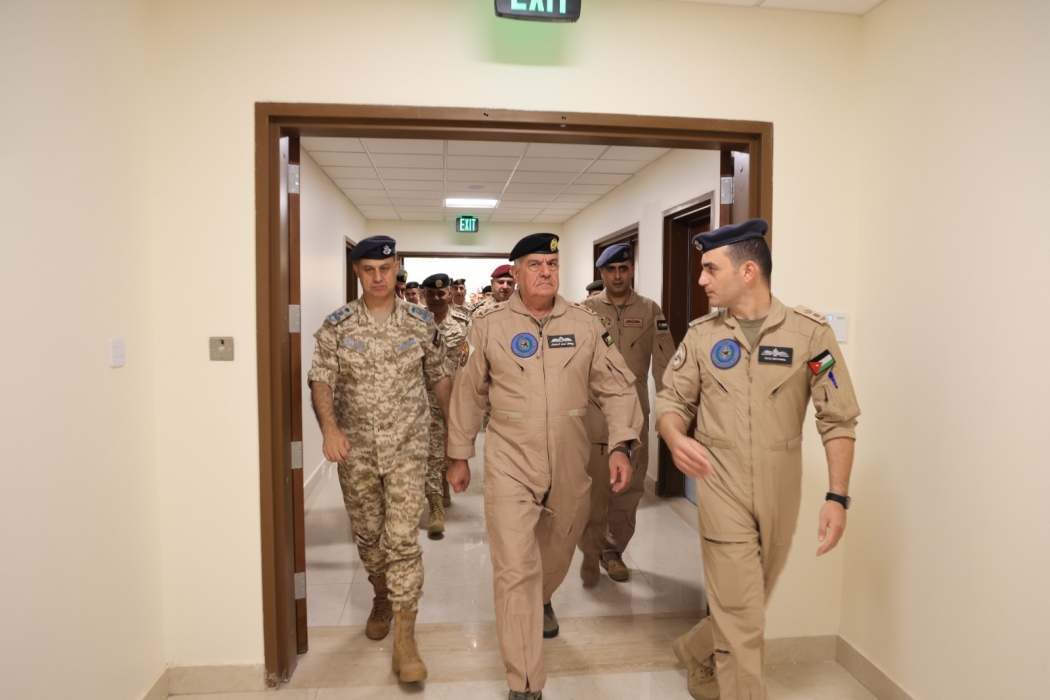 Army chief examines Royal Air Forces capabilities#44; capacity for strategic deterrence