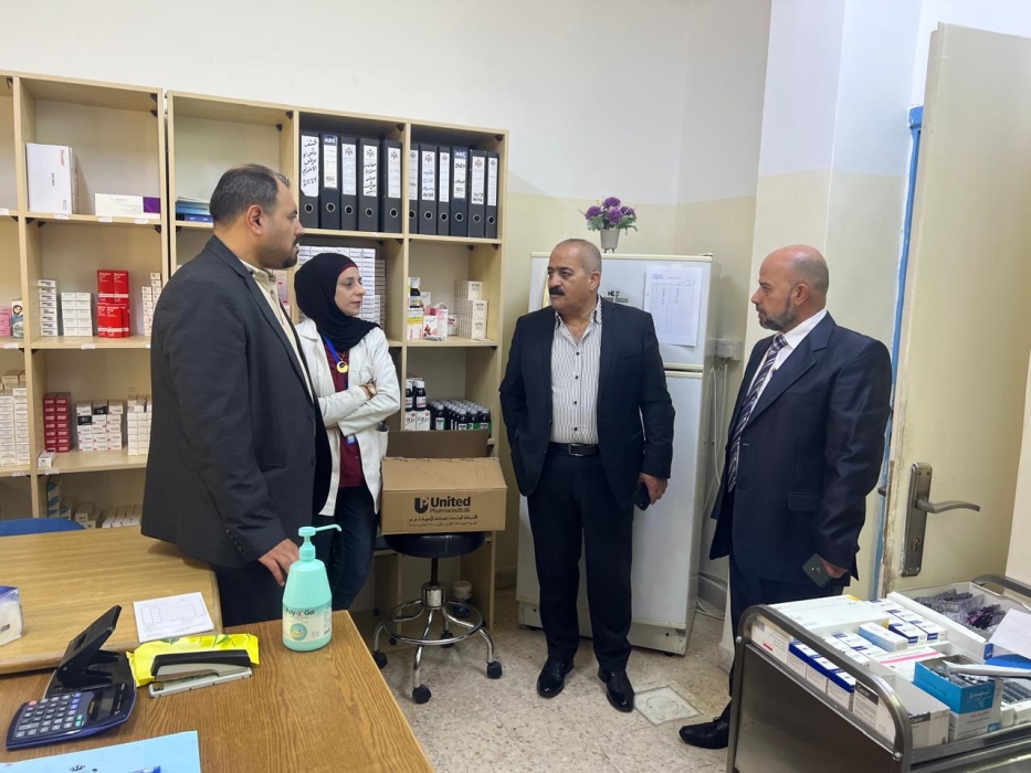 العتوم يزور عددا من الدوائر والمؤسسات الحكومية في محافظة اربد.. صور