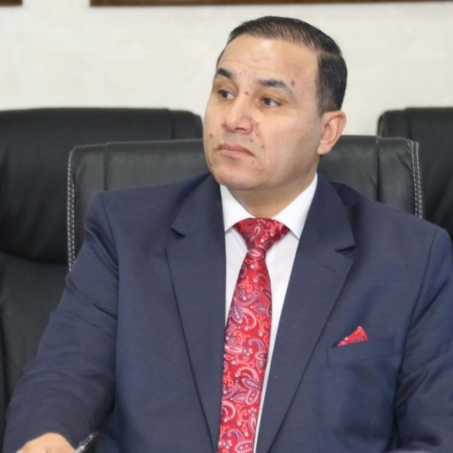 محافظ الزرقاء يبحث إطلاق مشروع تمكين المهن الخضراء