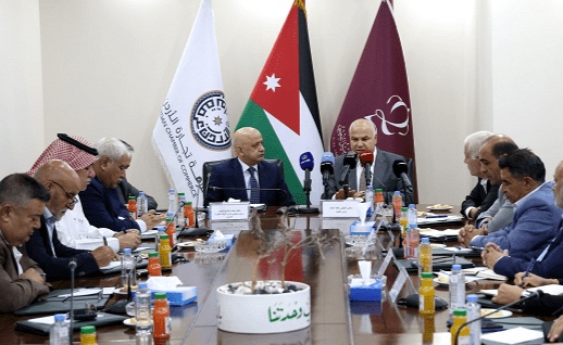 البكار: لا تراجع عن رفع الحد الأدنى للأجور